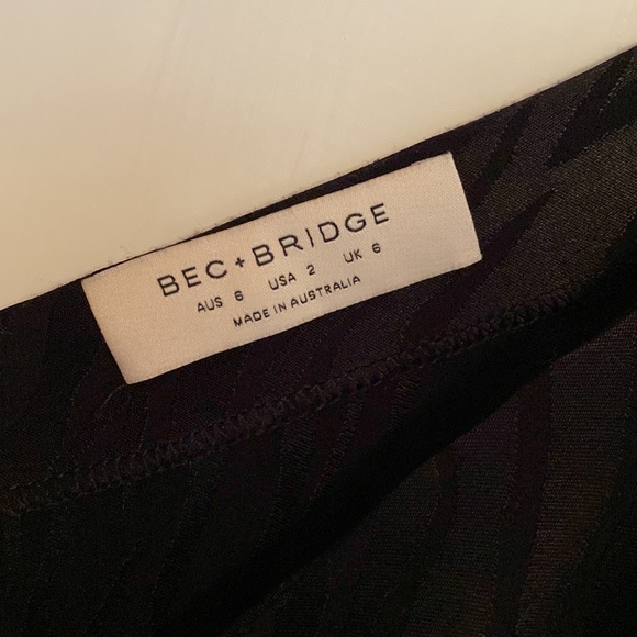 Bec & Bridge Formal Dress - Picture 5 of 7